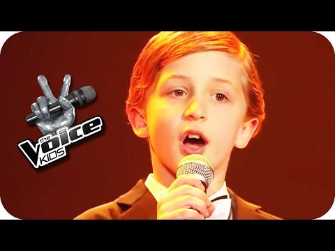 Max Raabe – Küssen kann man nicht alleine (Nestor) | The Voice Kids 2015 | Blind Auditions | SAT.1