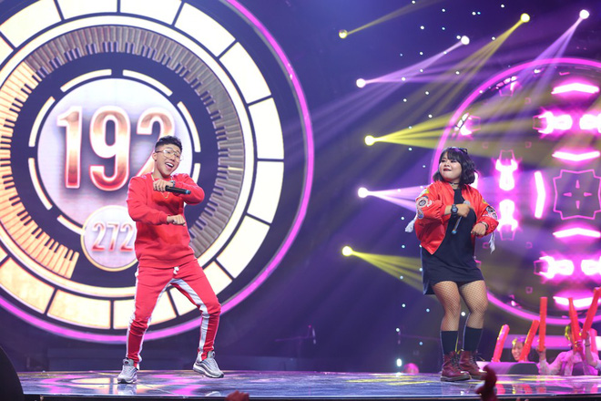 Nhạc hội song ca: Mang hit Cô gái mét 52 lên sân khấu, Kay Trần chiến thắng Mr.T với số điểm sát nút - Ảnh 5.